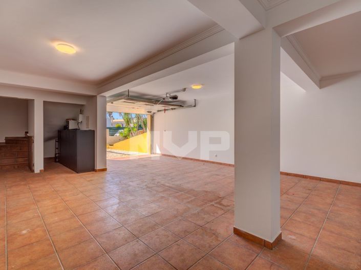 Image No.49-5 Bed House for sale