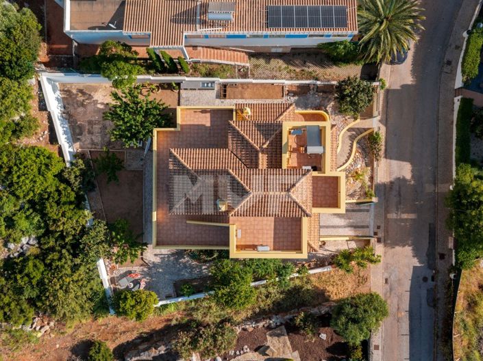 Image No.59-5 Bed House for sale