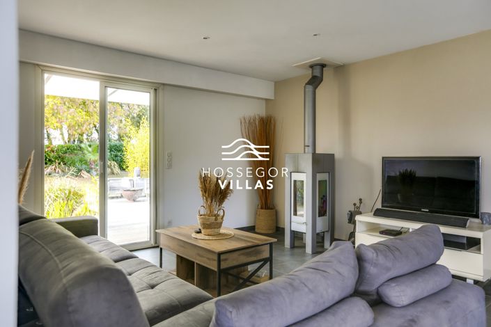 Image No.6-3 Bed House for sale