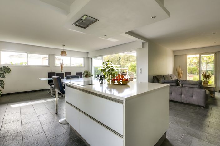 Image No.7-3 Bed House for sale