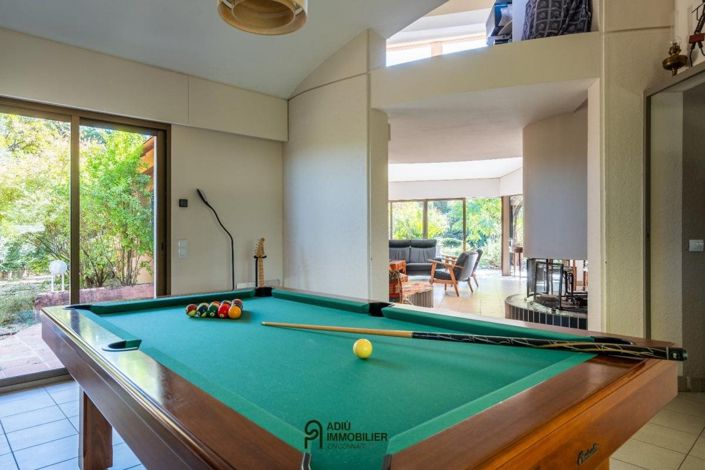 Image No.10-6 Bed House for sale
