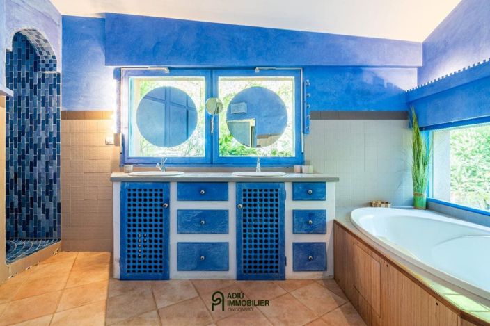 Image No.13-6 Bed House for sale