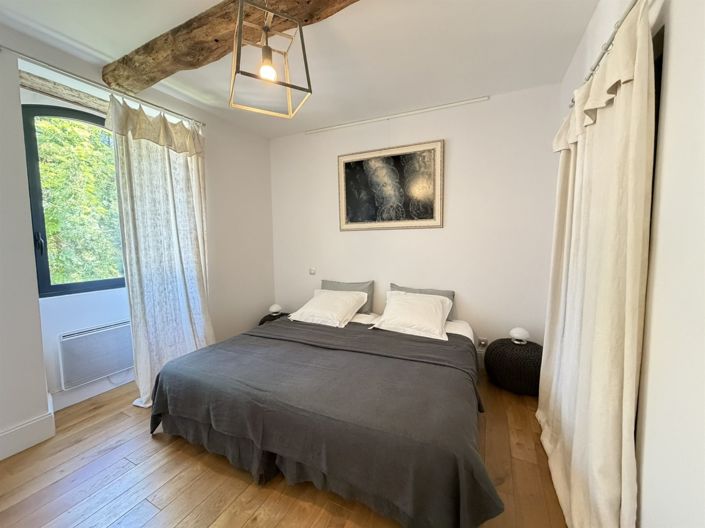 Image No.20-5 Bed House for sale