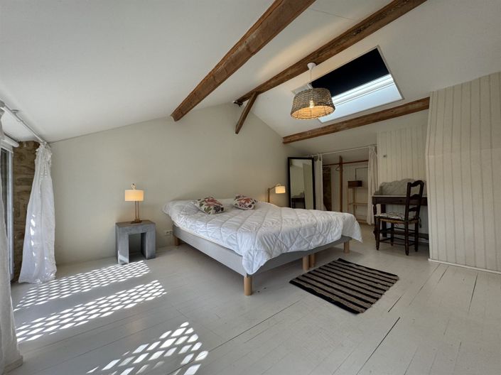 Image No.19-5 Bed House for sale
