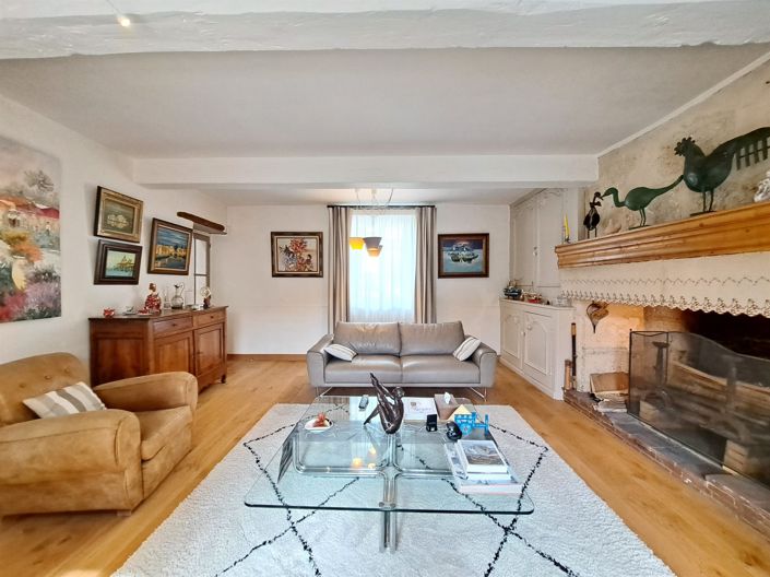 Image No.8-4 Bed House for sale