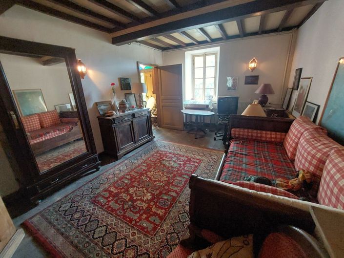 Image No.5-2 Bed House for sale