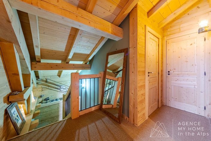 Image No.28-6 Bed House for sale