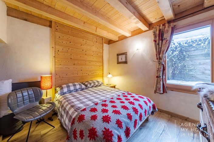 Image No.29-6 Bed House for sale