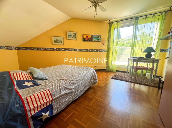 Image No.11-4 Bed House for sale