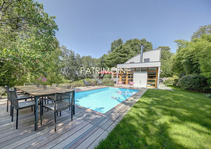 Image No.3-7 Bed House for sale