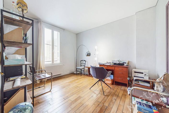 Image No.8-4 Bed House for sale