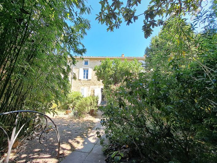 Image No.2-6 Bed House for sale