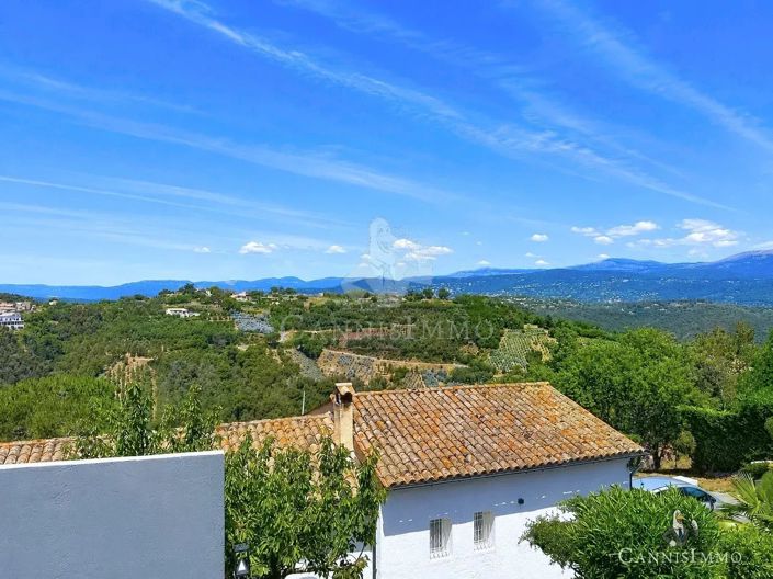 Image No.21-3 Bed House for sale