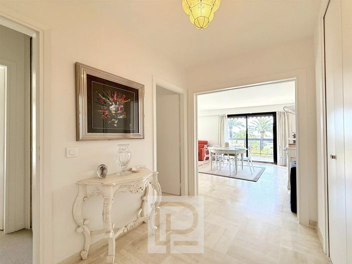 Image No.6-Appartement de 1 chambre à vendre à Cannes