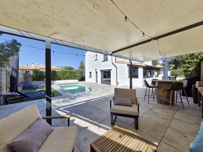 Image No.15-4 Bed House for sale
