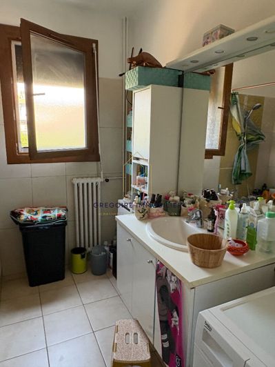 Image No.17-3 Bed Apartment for sale