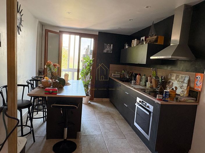 Image No.7-3 Bed Apartment for sale