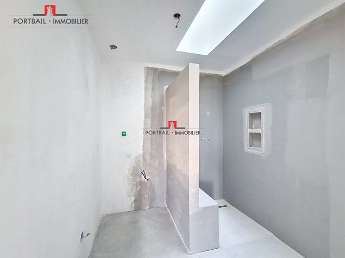 Image No.12-4 Bed House for sale