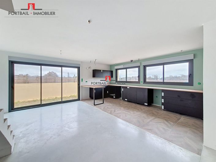 Image No.5-4 Bed House for sale