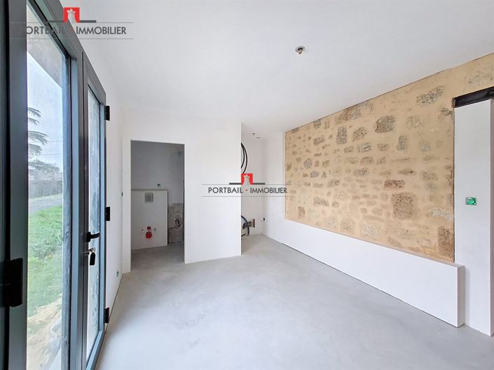 Image No.9-4 Bed House for sale