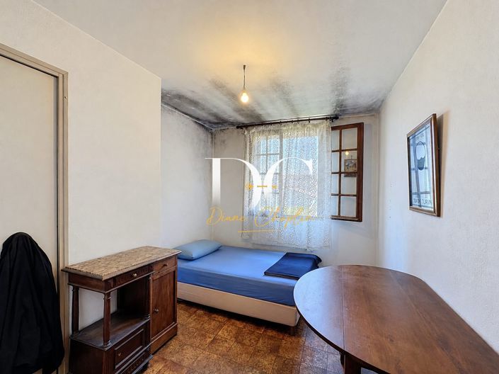 Image No.11-4 Bed House for sale