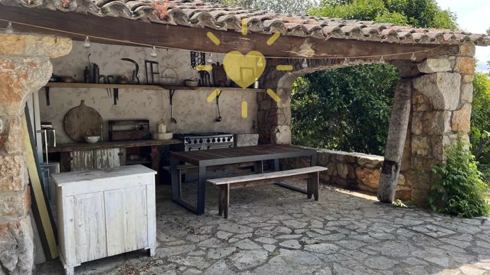 Image No.25-4 Bed House for sale