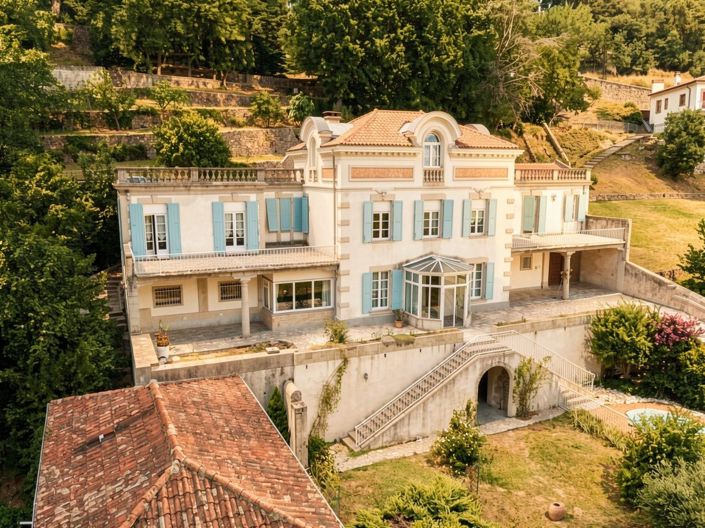 Image No.16-7 Bed House for sale