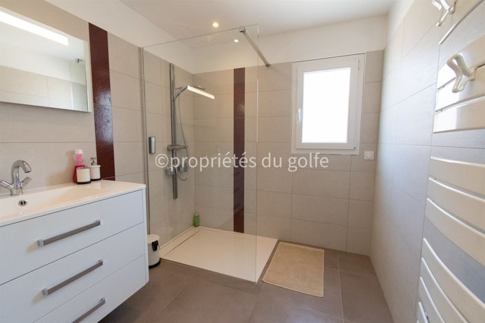 Image No.13-3 Bed House for sale