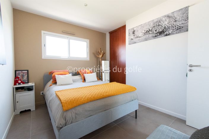 Image No.23-3 Bed House for sale