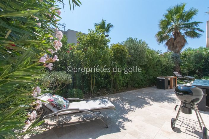 Image No.25-3 Bed House for sale
