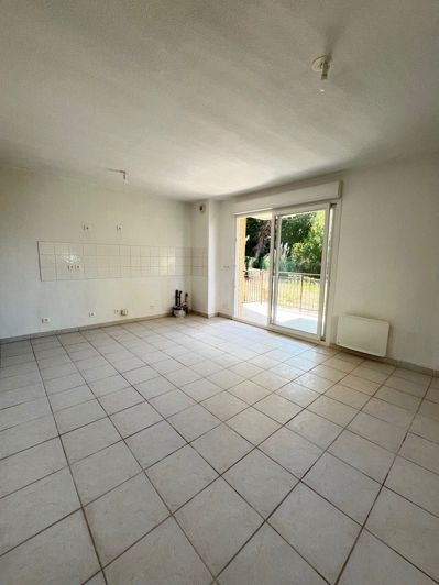 Image No.2-Appartement de 2 chambres à vendre à Vidauban