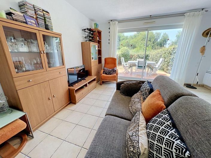 Image No.2-3 Bed House for sale