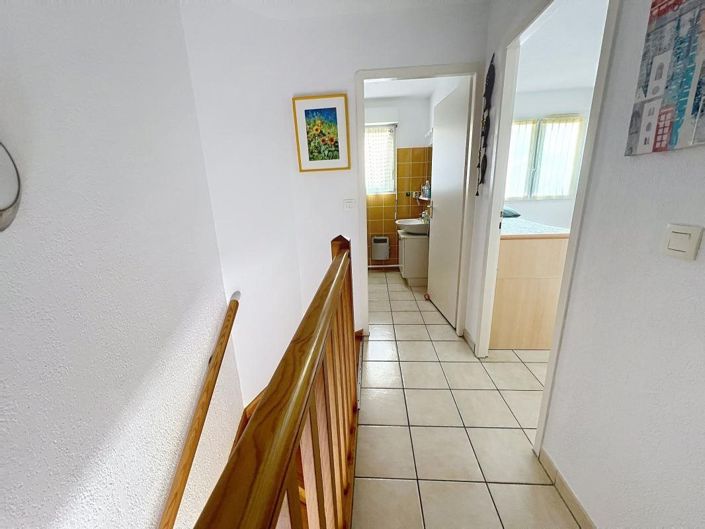 Image No.7-3 Bed House for sale