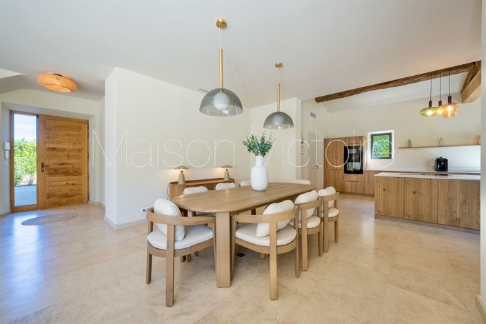 Image No.17-4 Bed House for sale