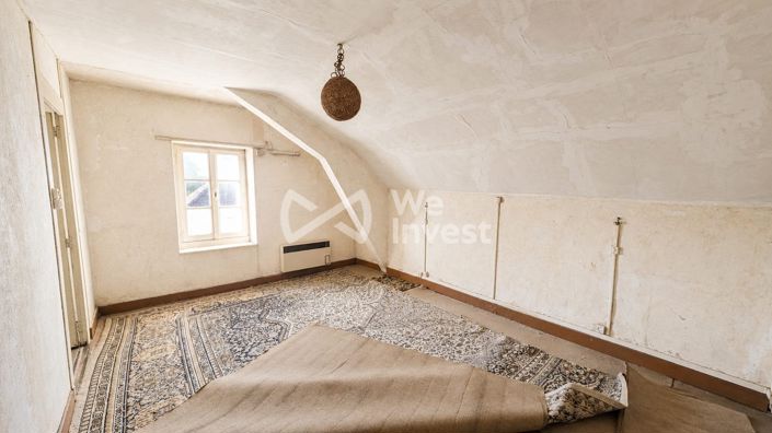 Image No.8-4 Bed House for sale