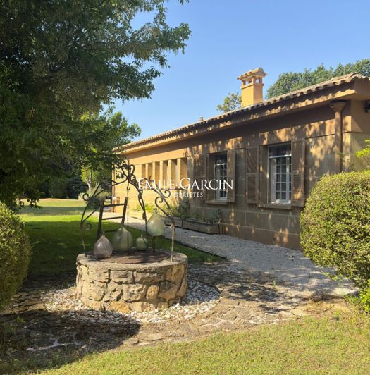 Image No.3-5 Bed House for sale