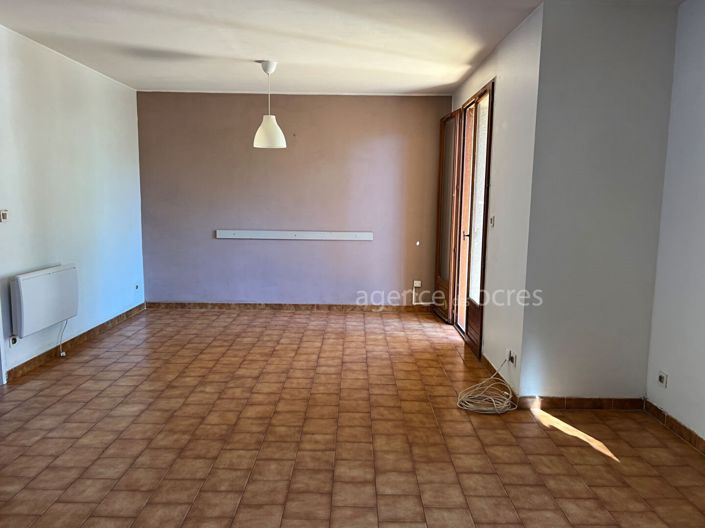 Image No.3-2 Bed House for sale