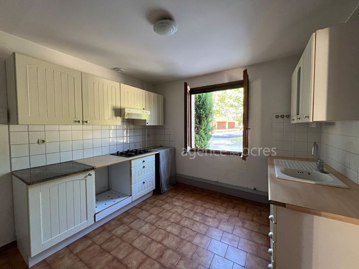 Image No.5-2 Bed House for sale