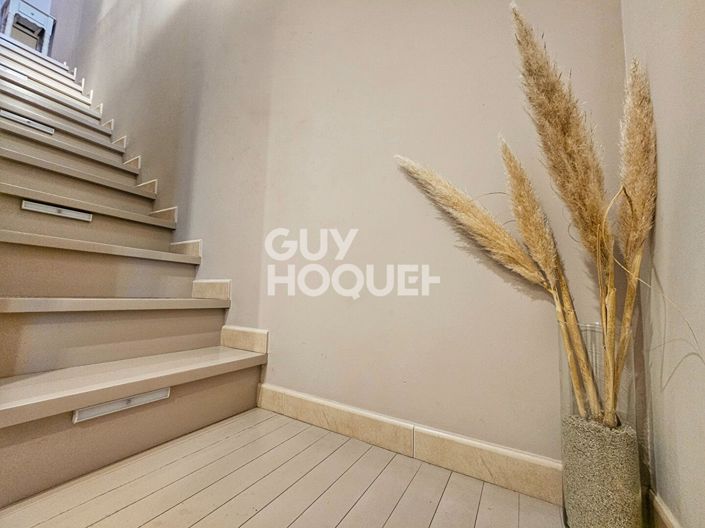Image No.6-3 Bed House for sale