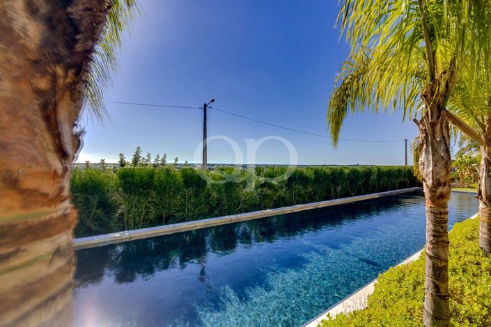 Image No.23-4 Bed House for sale