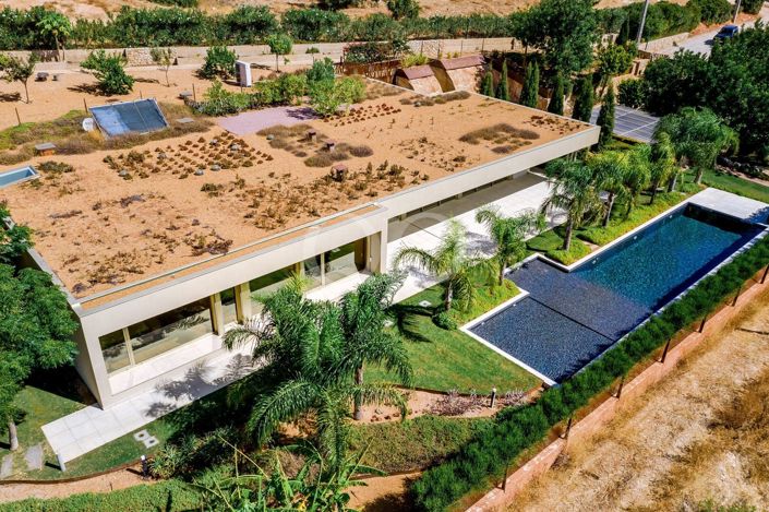 Image No.29-4 Bed House for sale