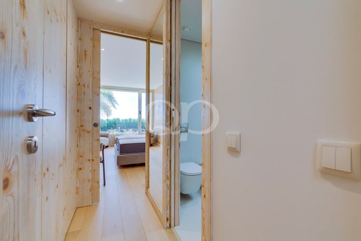 Image No.34-4 Bed House for sale