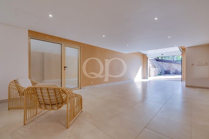 Image No.43-4 Bed House for sale