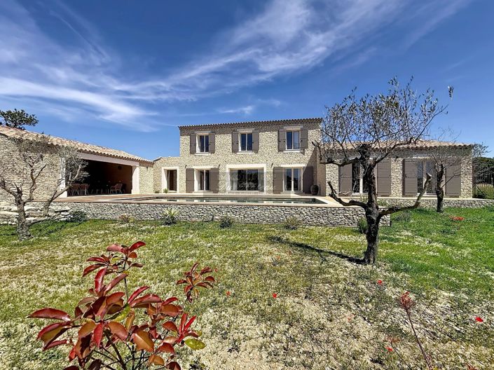 Image No.2-5 Bed House for sale