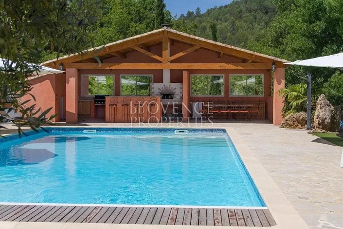 Image No.17-23 Bed House for sale