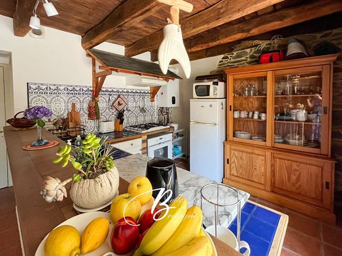 Image No.9-5 Bed House for sale