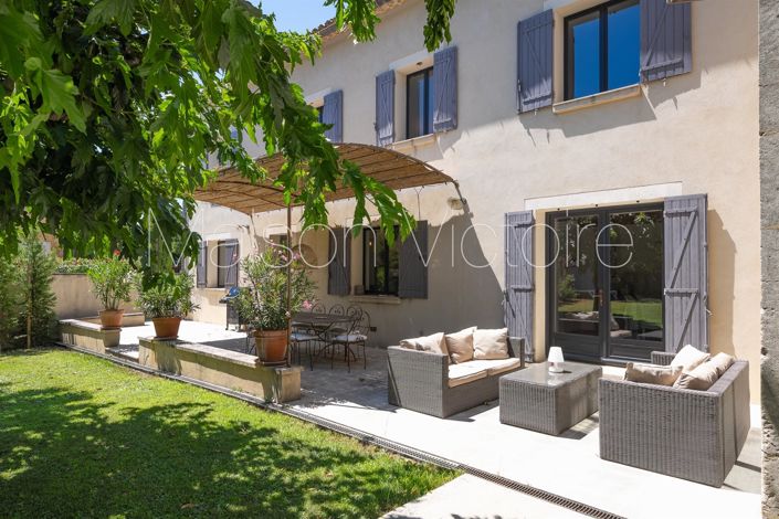 Image No.2-7 Bed House for sale