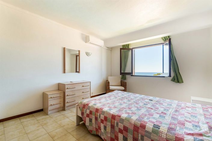 Image No.18-2 Bed Apartment for sale