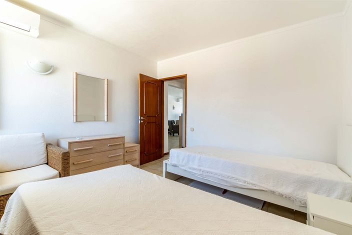 Image No.25-2 Bed Apartment for sale