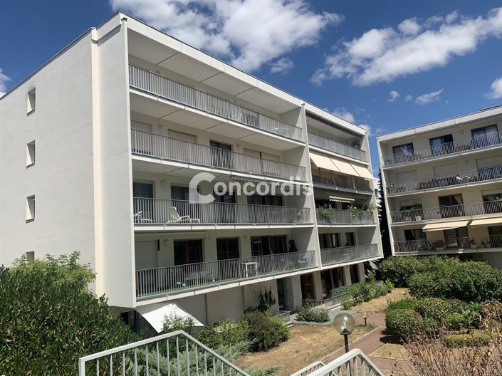 Image No.17-4 Bed Apartment for sale